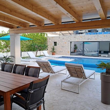 Villa Enjoy Lux In Split Exterior photo