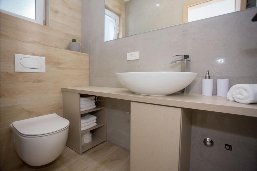 Villa Enjoy Lux In Split Exterior photo